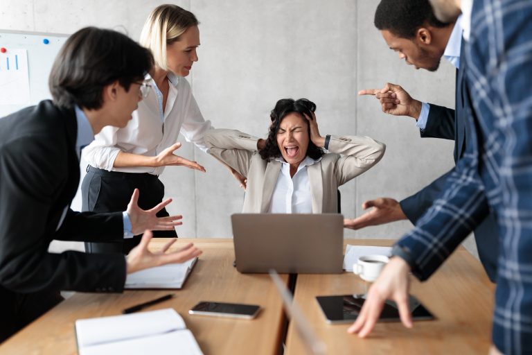 bullying arguing in the workplace