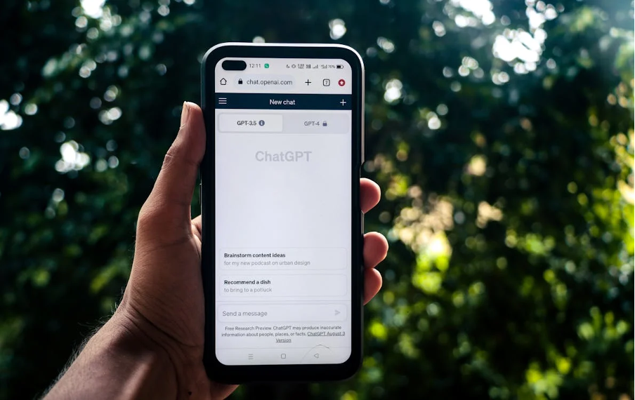 AI software can be used to create job ads chatgpt