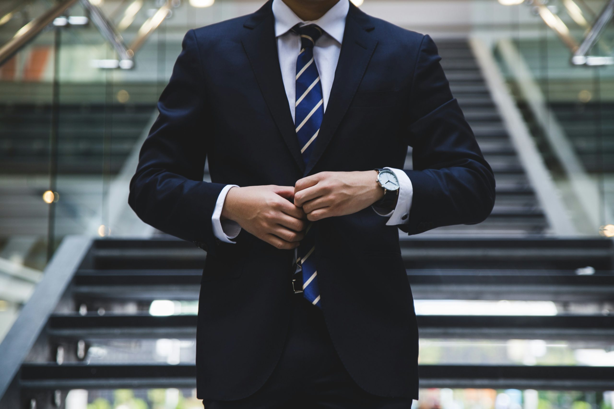 hunters-race-MYbhN8KaaEc-unsplash business hr professional workplace CHRO