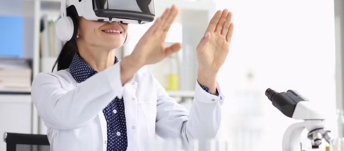 VR virtual reality online training education healthcare