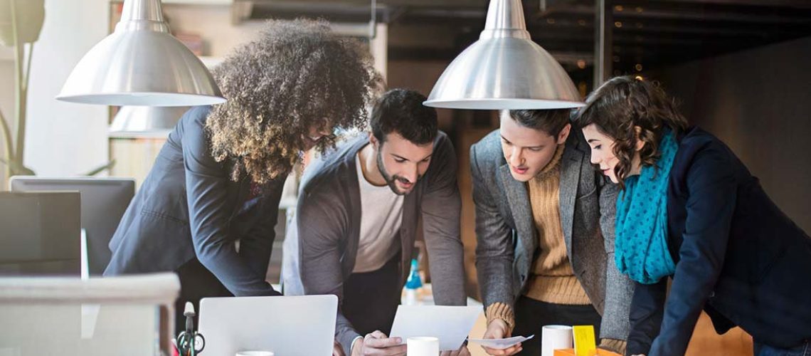 team_working_together_meeting